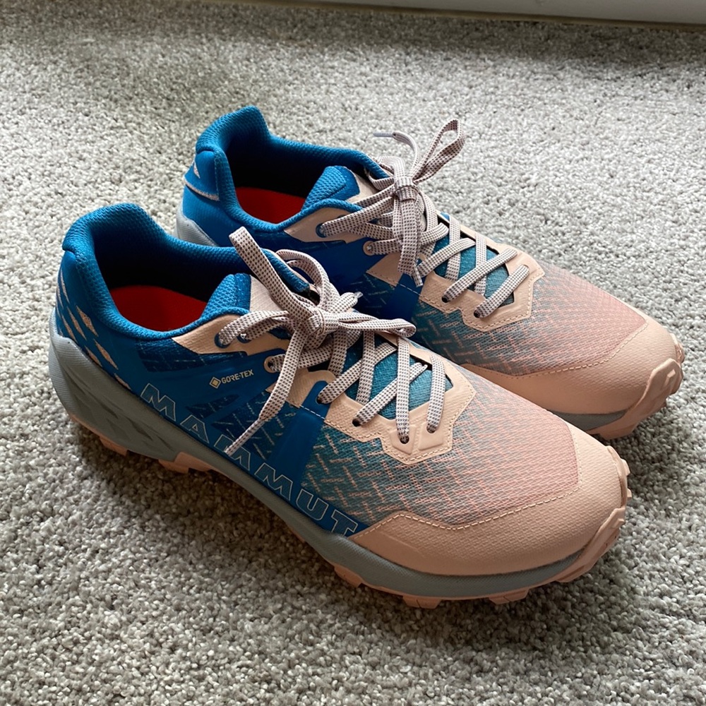 Mammut Women’s Athletic Shoes